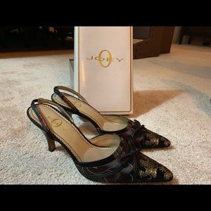 EUC Asian-inspired silk sling back heels. size 7.5